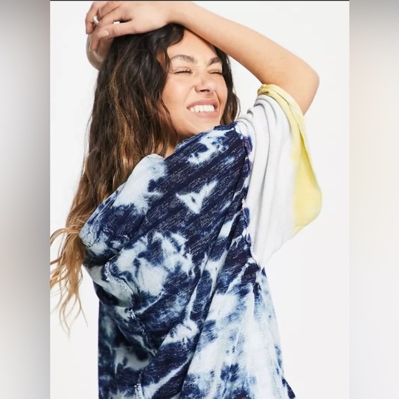 We the Free by Free People Blue Relaxed Top in Washed Stripes Size Small - Picture 4 of 5